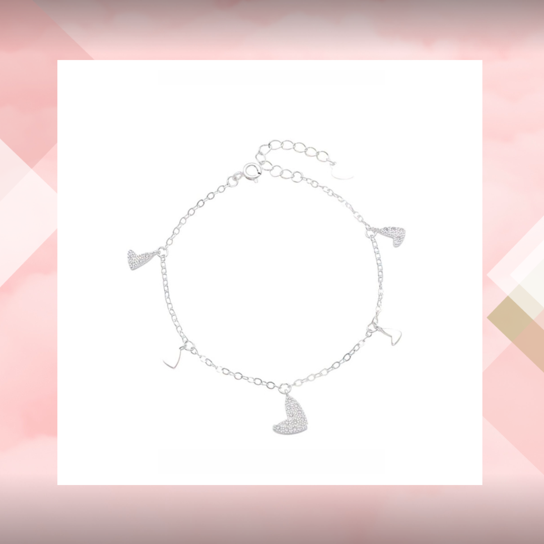 Pulsera con cadena regulable y dije corazon chato y micropave. Plata 925